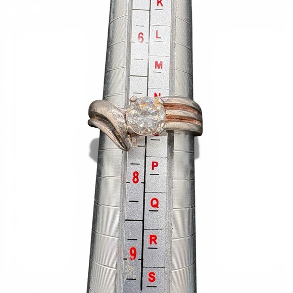 Chevron Sterling Ring Size Seven - 925 Sterling Silver w/ Glowing Yellow Stone - Picture 2 of 11